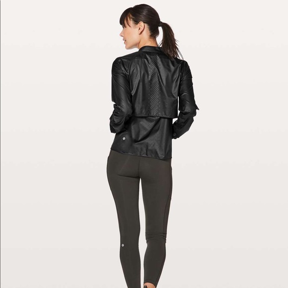 HP✨Lululemon Deep Inhale Jacket - Picture 3 of 3